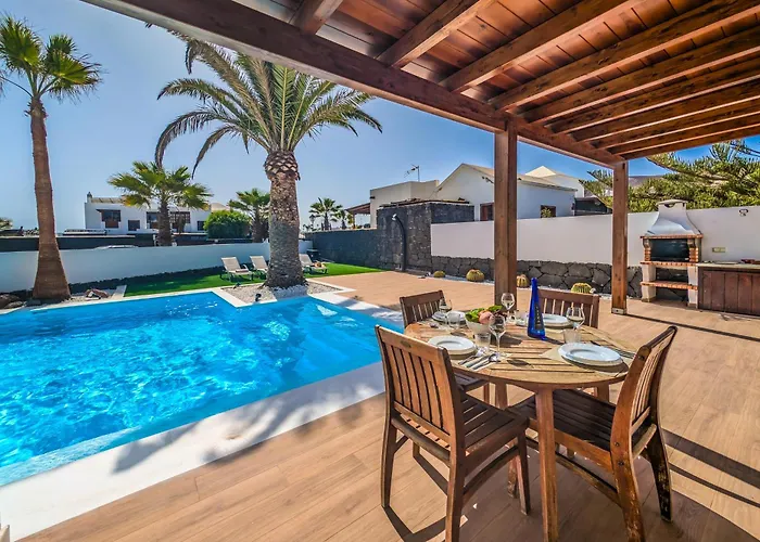 Axular With Heated Private Pool * Playa Blanca (Lanzarote)